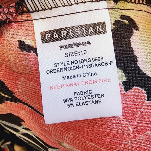 PARISIAN VINTAGE PETITE  BLACK BLUE RED FLORAL VNECK WITH RUFFLE SIZE 6 - Picture 6 of 8